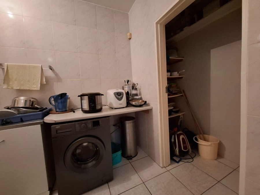 4 Bedroom Property for Sale in Wavecrest Eastern Cape